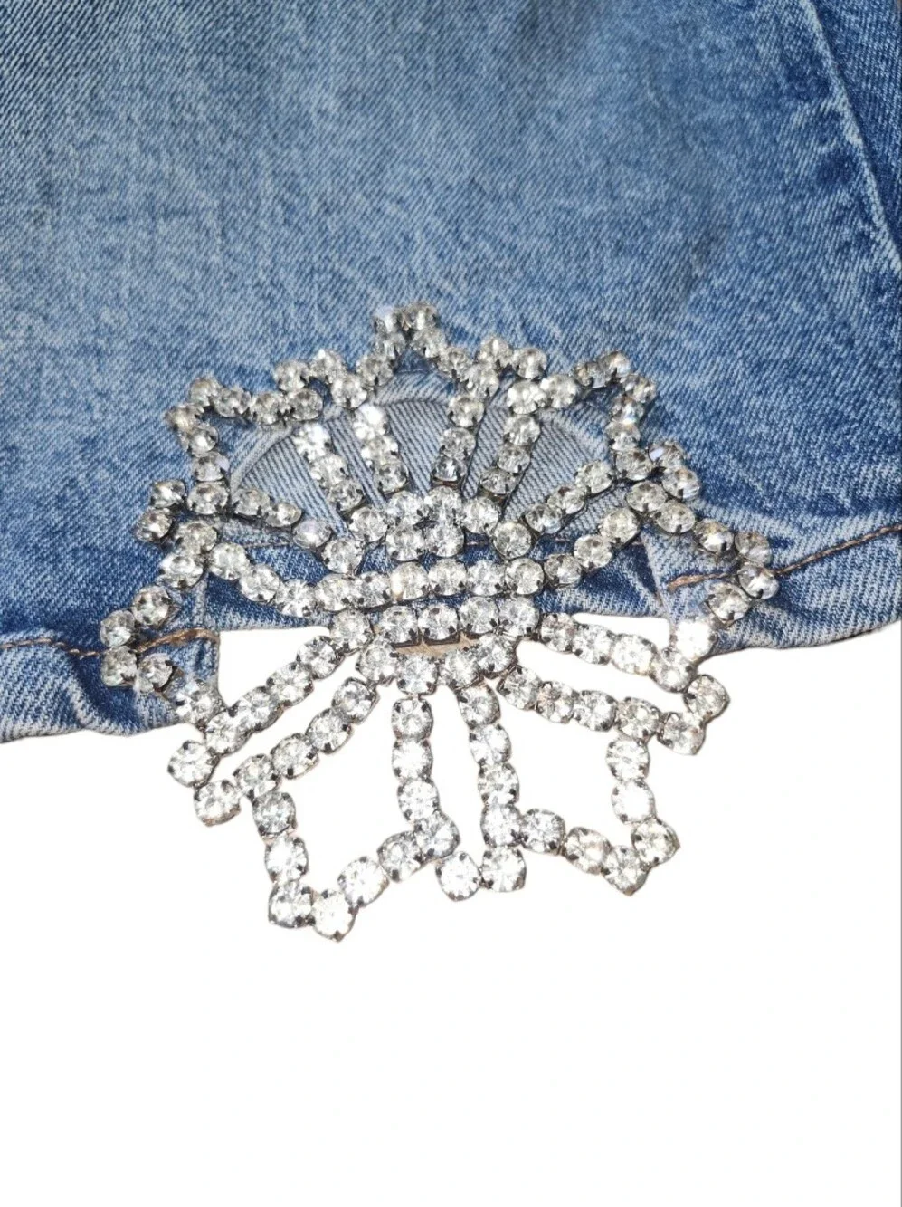 Idyllwind Miranda Lambert Rhinestone Denim Mini Skirt Light Wash Slit Size L